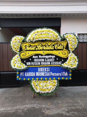 Papan Bunga Duka di Karya Jaya