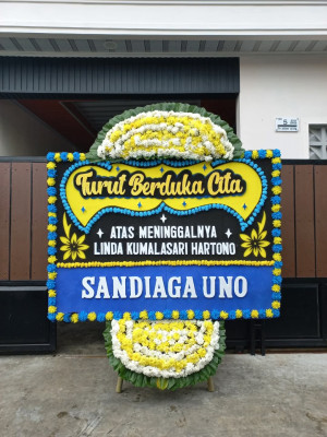 Papan Bunga Duka di Karya Jaya